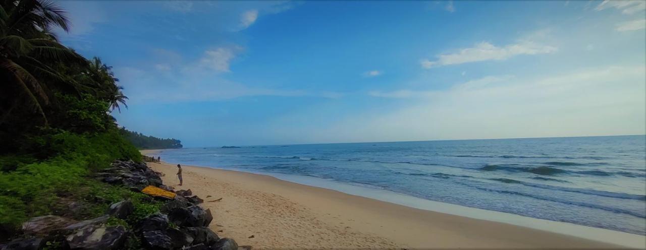 White Shell Beach House Каннур Экстерьер фото