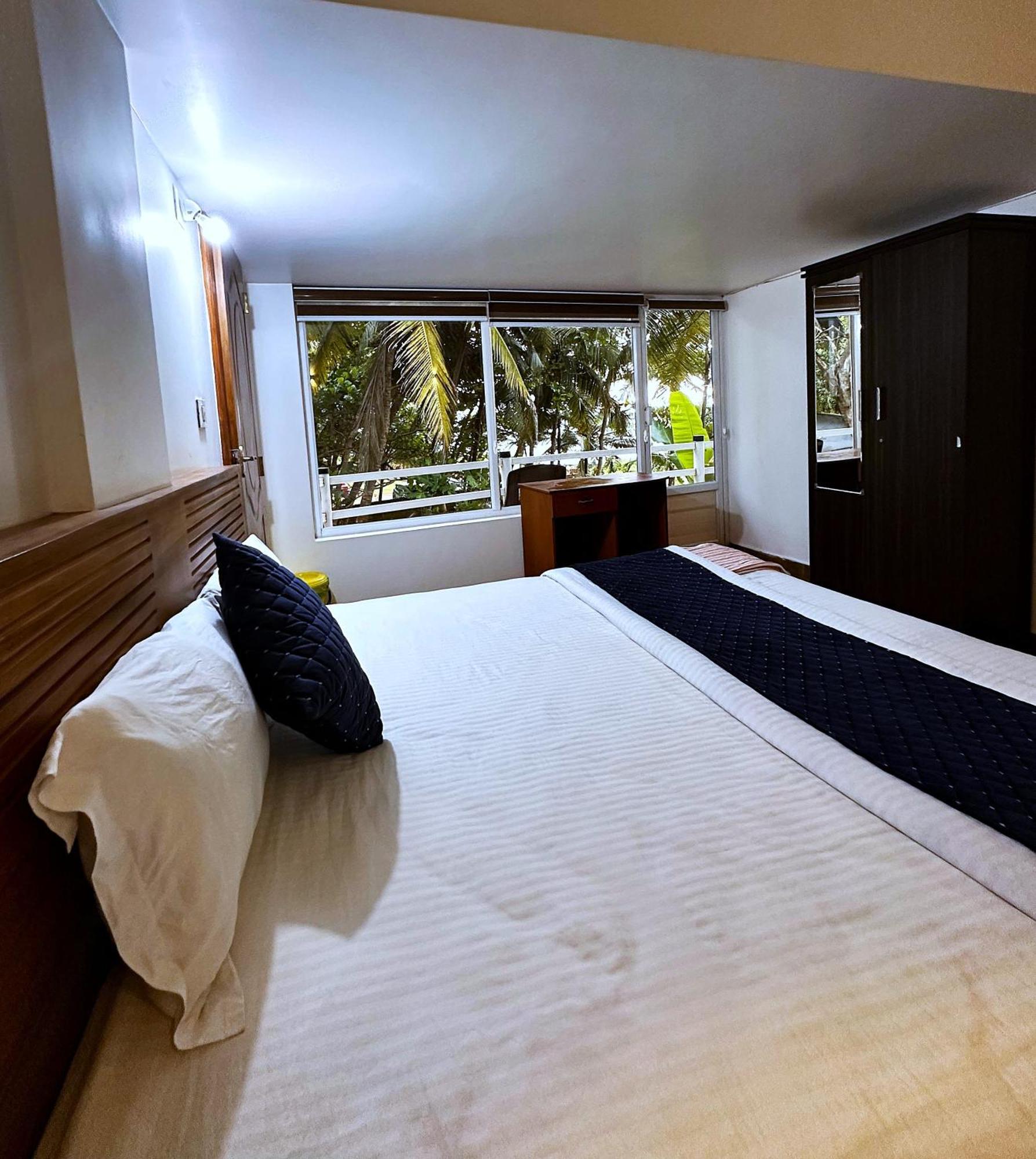 White Shell Beach House Каннур Экстерьер фото