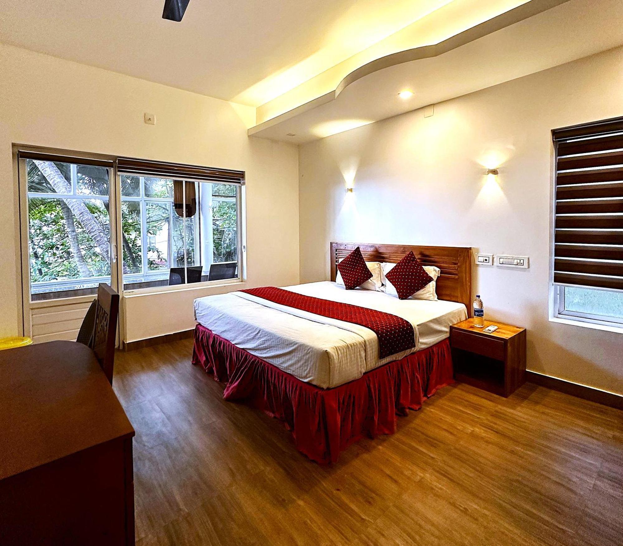 White Shell Beach House Каннур Экстерьер фото